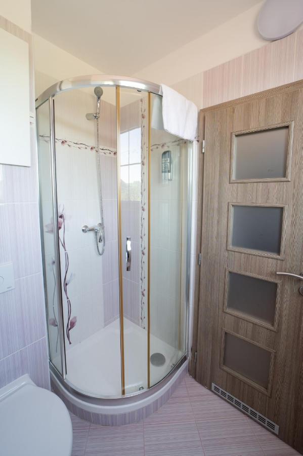 Formule Hotel Perstejn ภายนอก รูปภาพ